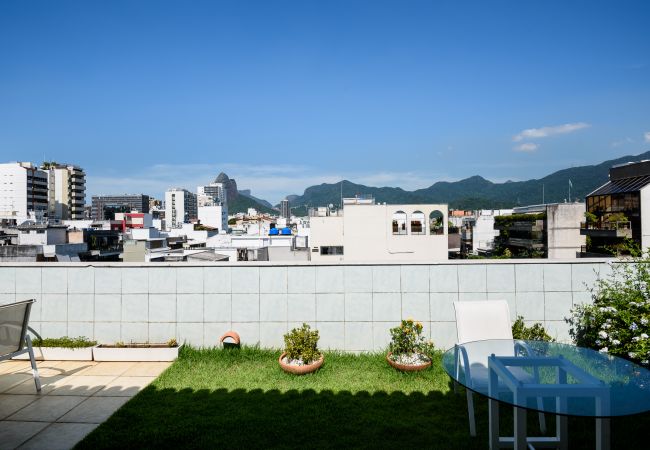 Apartamento em Rio de Janeiro - MQC502 (Zona1) Apartamento em Rio de Janeiro - MQC502 (Zona1)