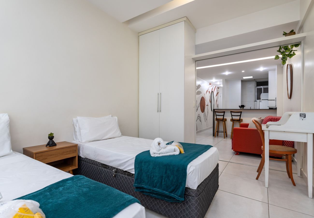 Apartamento em Rio de Janeiro - DF219 (Zona3) Apartamento em Rio de Janeiro - DF219 (Zona3)
