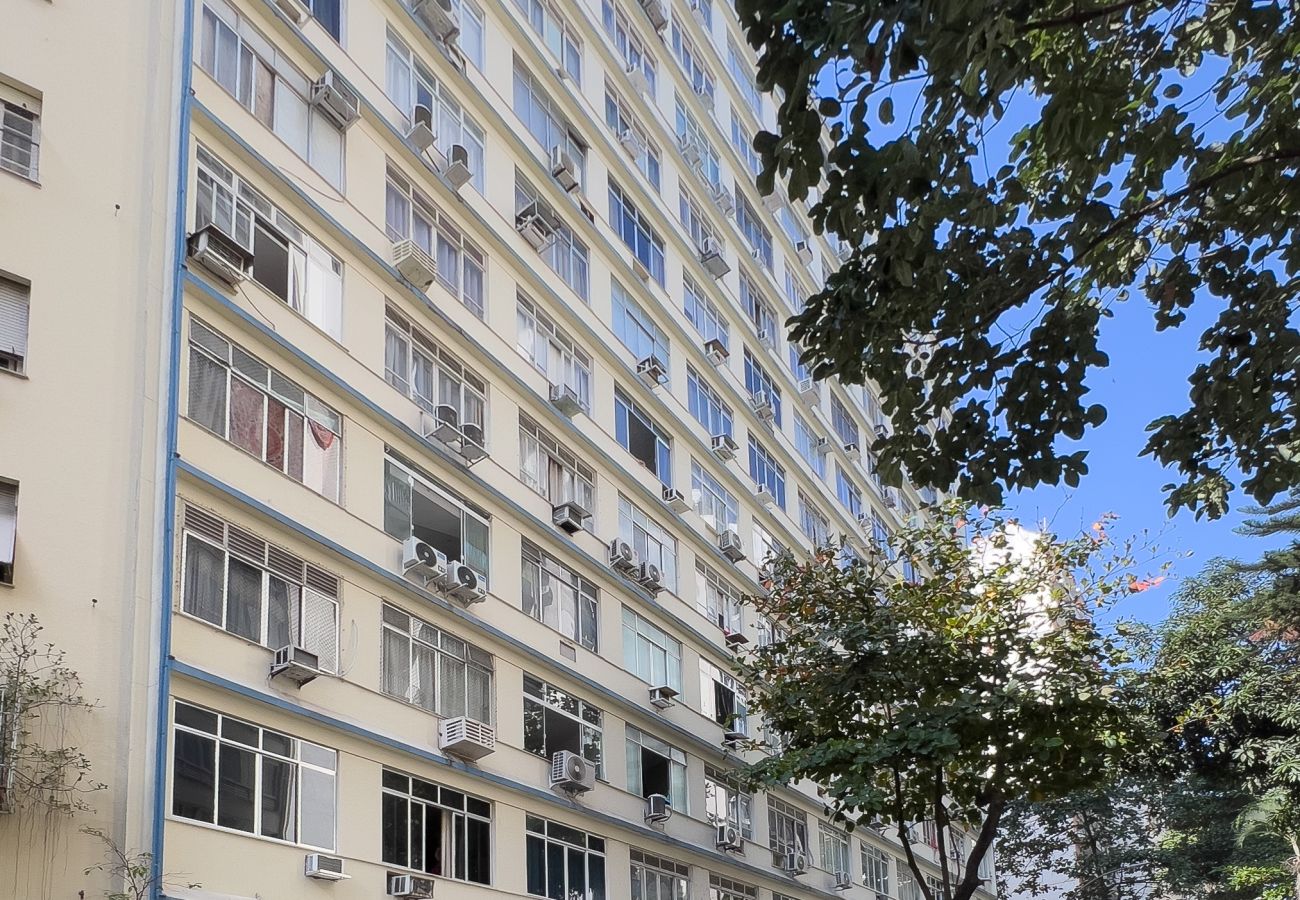 Apartamento em Rio de Janeiro - DF219 (Zona3) Apartamento em Rio de Janeiro - DF219 (Zona3)