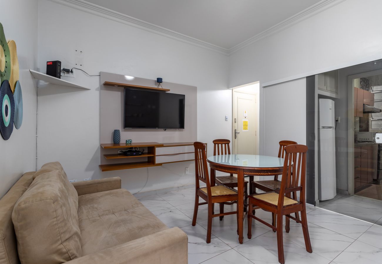 Apartamento em Rio de Janeiro - BR403 (Zona3)