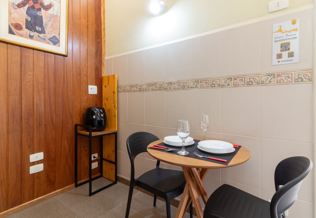 Apartamento em Rio de Janeiro - STC905 (Zona3) Apartamento em Rio de Janeiro - STC905 (Zona3)