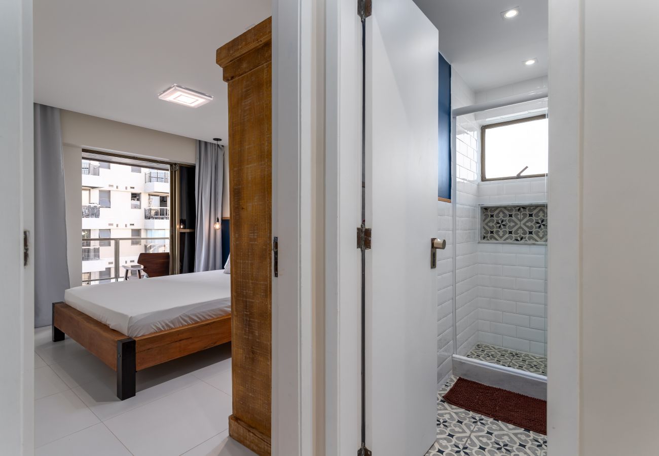 Apartamento em Rio de Janeiro - LC201 (Barra) Apartamento em Rio de Janeiro - LC201 (Barra)
