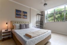 Apartamento em Rio de Janeiro - NSC401 (Zona3)