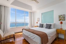 Apartamento em Rio de Janeiro - A1103 (Zona2)