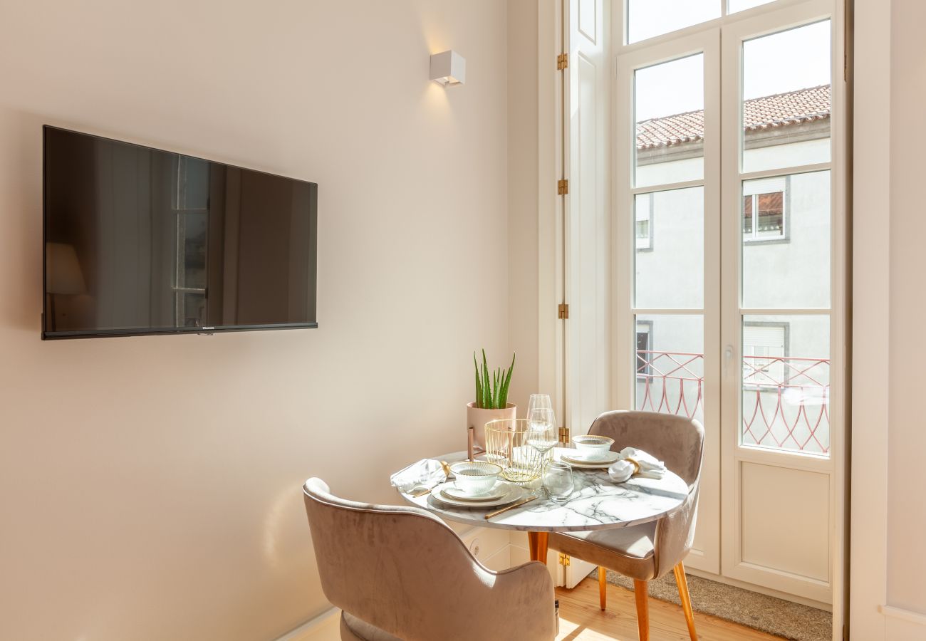 Apartamento em Braga - Living Valverde Studio Rosa - Minho's Guest Apartamento em Braga - Living Valverde Studio Rosa - Minho's Guest