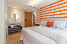 Apartamento em Rio de Janeiro - CR-PJ-STU-Q8 (Zona4)