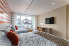 Apartamento em Rio de Janeiro - CR-PJ-FML-Q5 (Zona4)