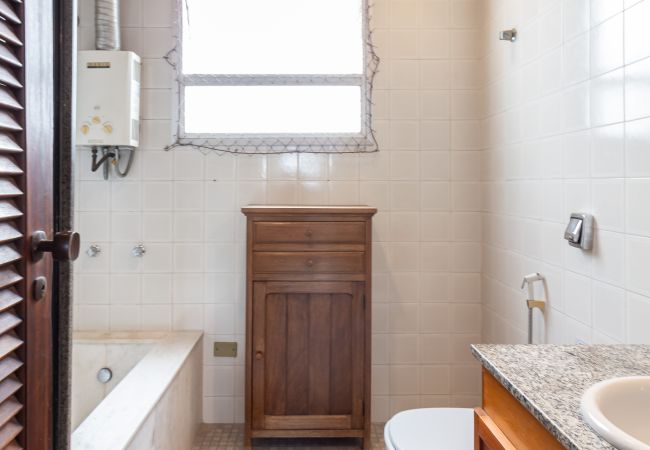 Apartamento em Rio de Janeiro - M404 (Zona4) Apartamento em Rio de Janeiro - M404 (Zona4)