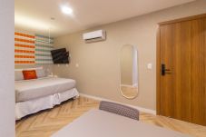 Apartamento em Rio de Janeiro - CR-PI-STU-Q15 (Zona4)