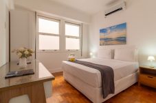 Apartamento em Rio de Janeiro - SB301 (Zona1)