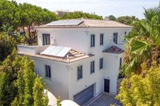 Villa em Almancil - Villa Dasha by the Lake