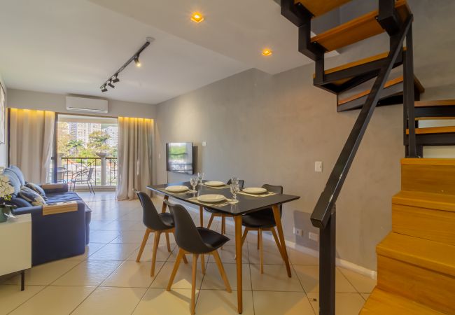 Apartamento em Rio de Janeiro - GSV301 (Zona4)