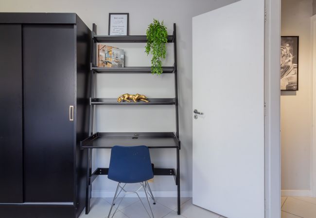 Apartamento em Rio de Janeiro - GSV301 (Zona4) Apartamento em Rio de Janeiro - GSV301 (Zona4)