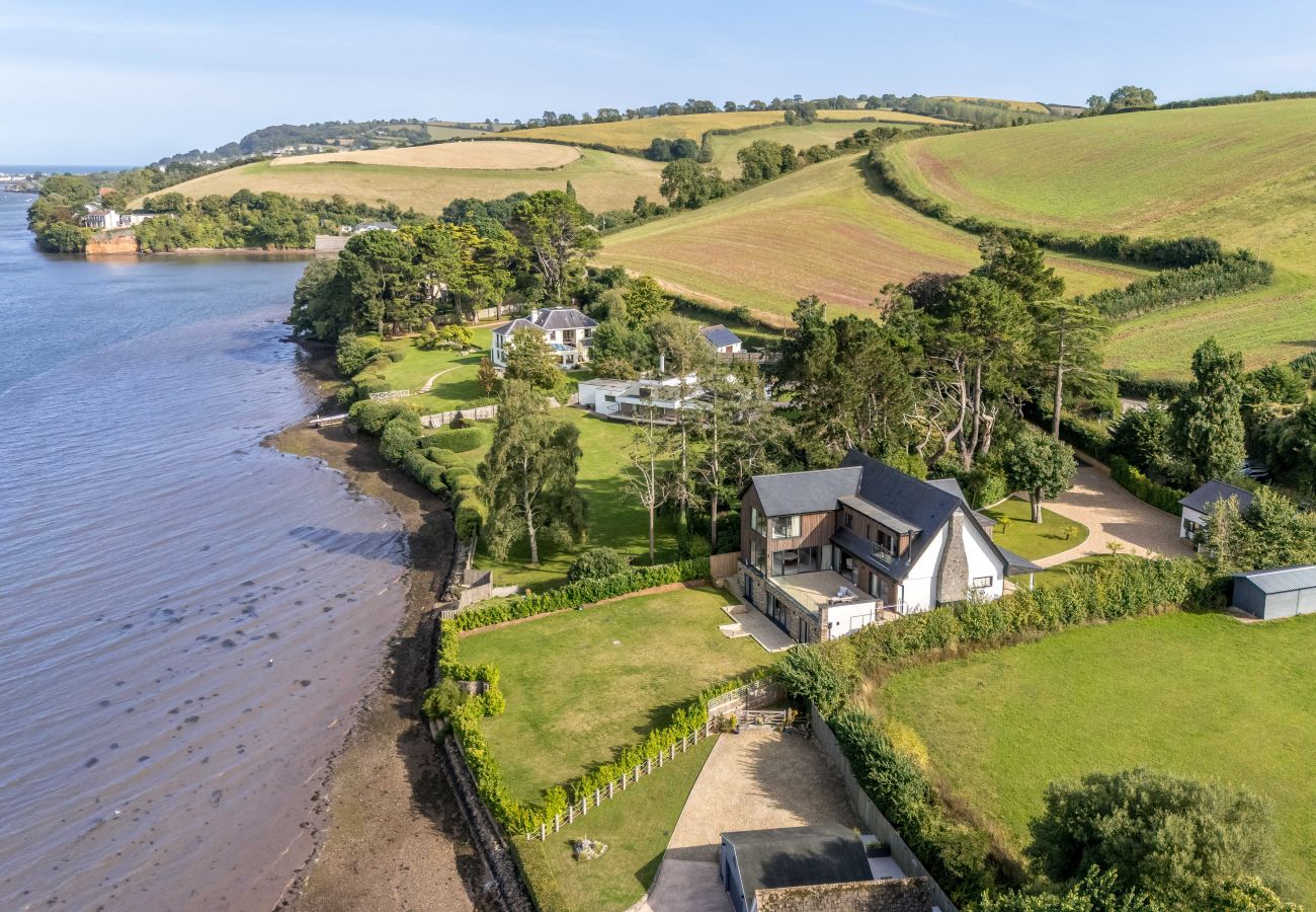 Casa em Combeinteignhead - Gable View