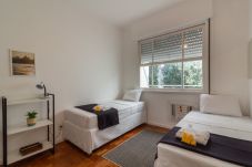 Apartamento em Rio de Janeiro - AE302 (Zona1)