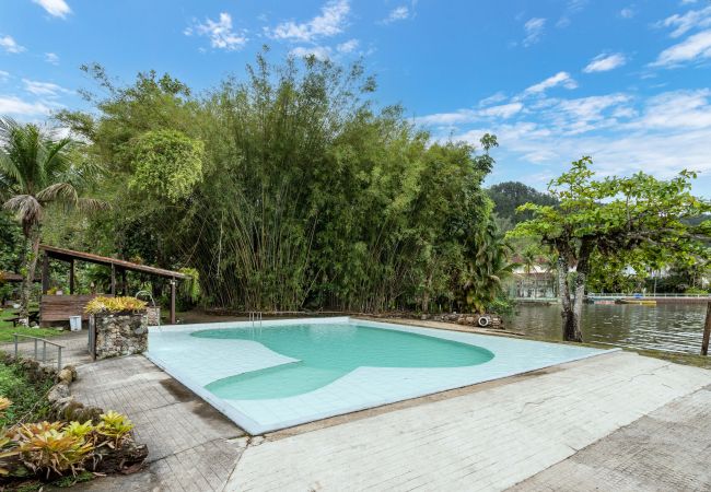 Quarto em Angra dos Reis - IBIZA113 (Zona AG)