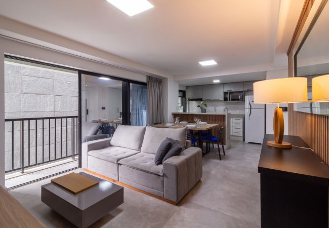 Apartamento em Rio de Janeiro - JQ406 (Zona1)