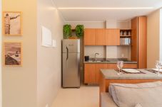 Apartamento em Rio de Janeiro - BR1105 (Zona4)