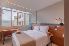 Apartamento em Rio de Janeiro - BR1105 (Zona4)