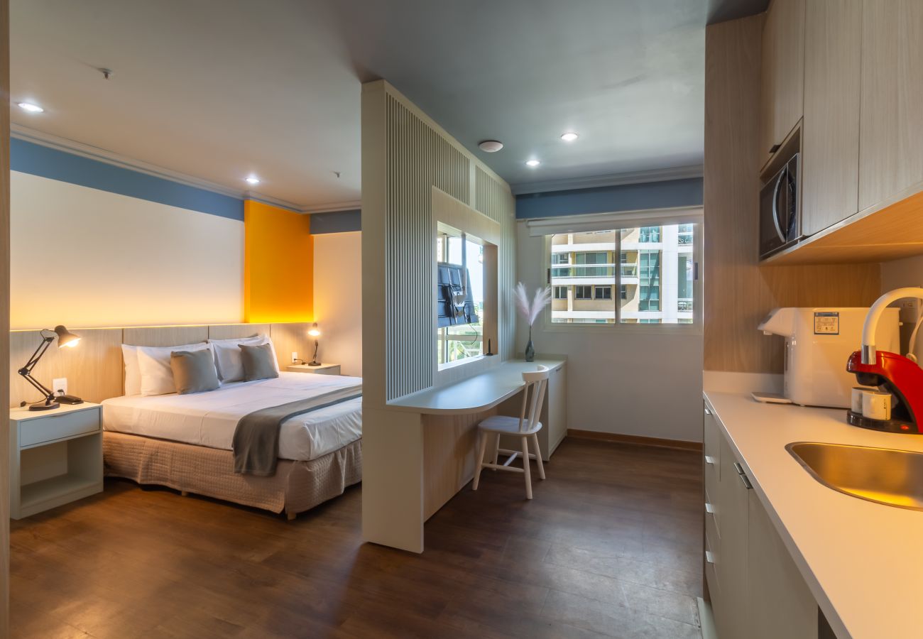 Rent by room in Rio de Janeiro - BPremium T5 0406.4 (Barra) Rent by room in Rio de Janeiro - BPremium T5 0406.4 (Barra)
