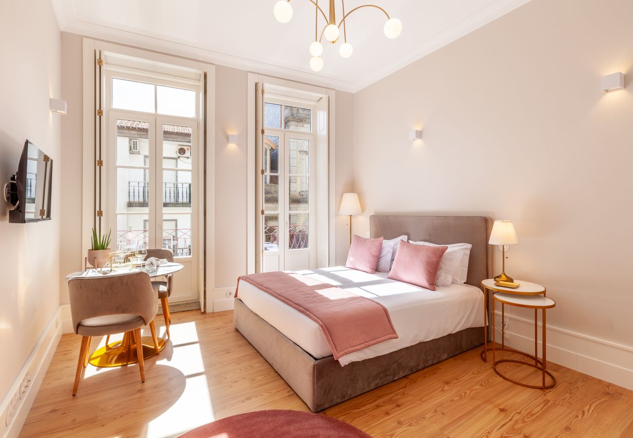 Apartment in Braga - Living Valverde Studio Rosa - Minho's Guest