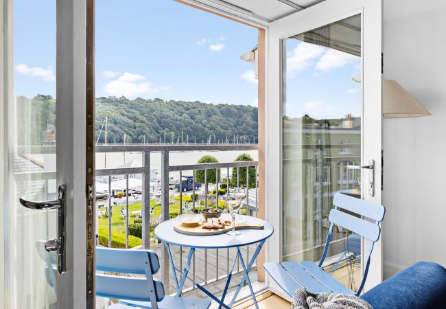 Apartment in Dartmouth - The Masts, 37 Dart Marina Apartment in Dartmouth - The Masts, 37 Dart Marina