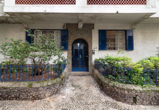 Apartment in Rio de Janeiro - MFB302 (Zona3) Apartment in Rio de Janeiro - MFB302 (Zona3)