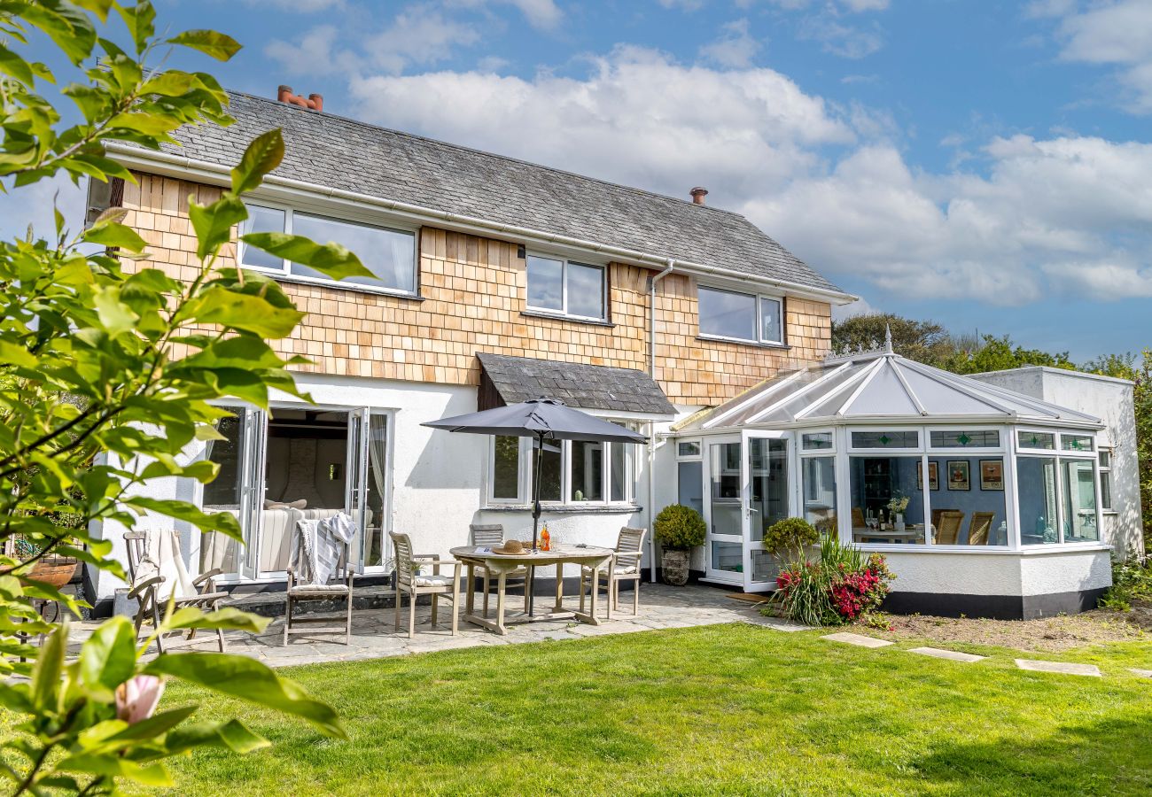 House in Charlestown - Blue Haze