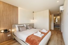 Residence in Esposende - Green Coast Beachfront Retreat by Minho's Guest