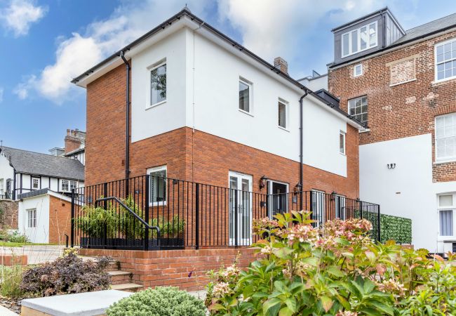 House in Exeter - Morford House