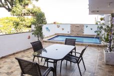 Rent by room in Rio de Janeiro - PV-ST4