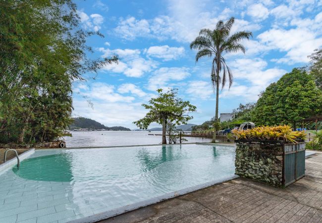 Rent by room in Angra dos Reis - IBIZA106 (Zona AG)