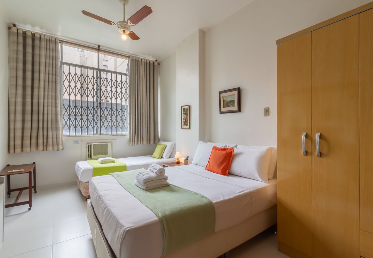 Apartment in Rio de Janeiro - STC405 (Zona3)