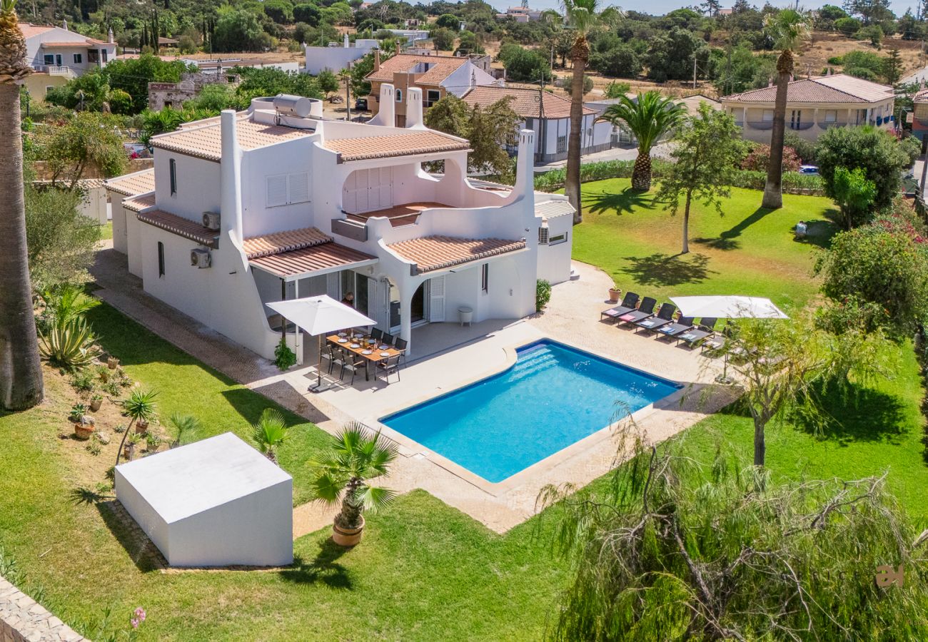 Villa in Almancil - Greice Homes - Villa Carob Tree