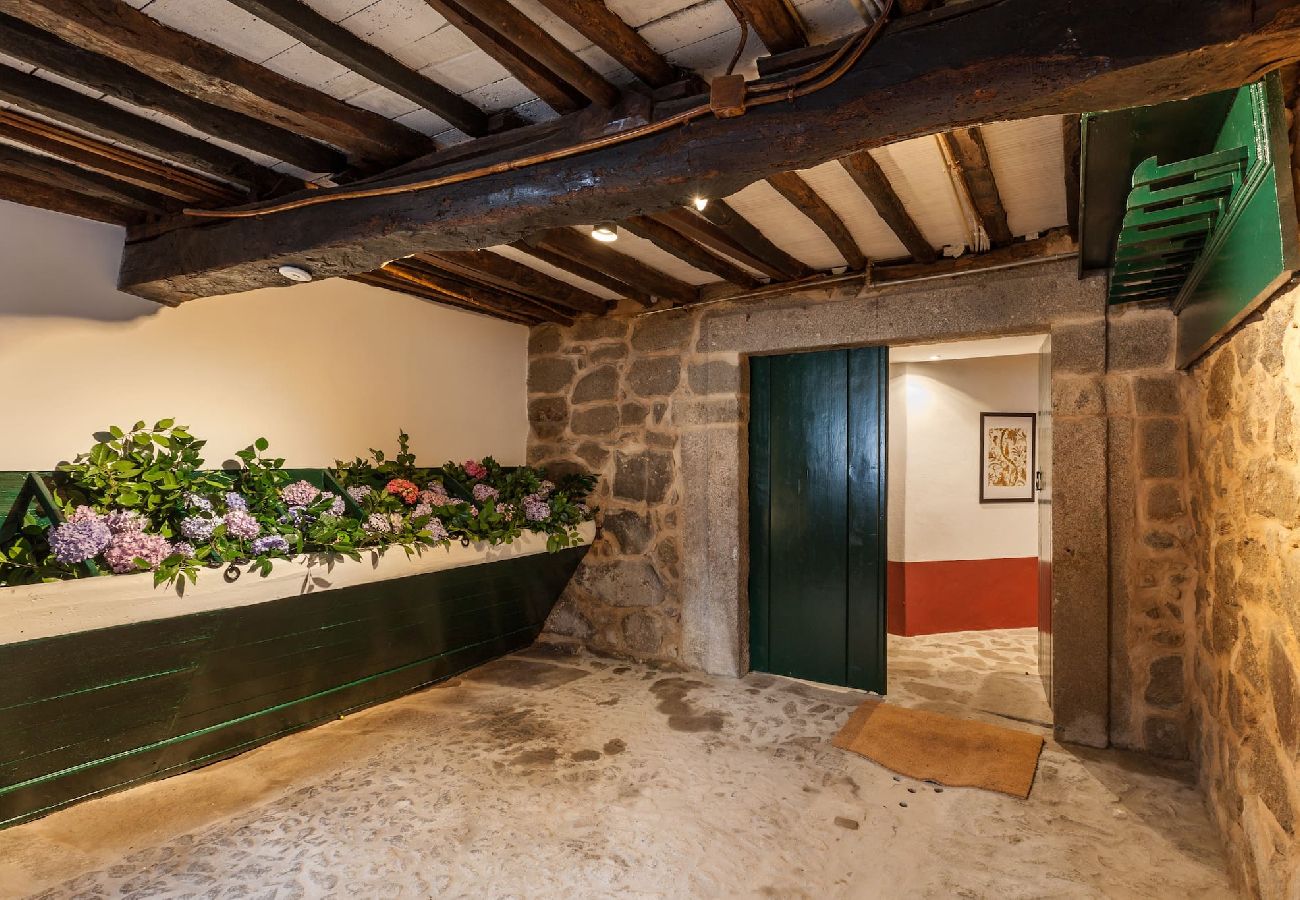Chambres d'hôtes à Braga - Casa Grande (Quarto Encarnado) - Minho´s Guest Chambres d'hôtes à Braga - Casa Grande (Quarto Encarnado) - Minho´s Guest