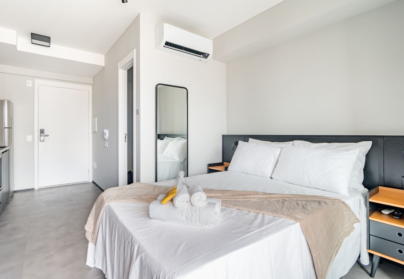 Studio à São Paulo - SP-P2003B (ZonaX)