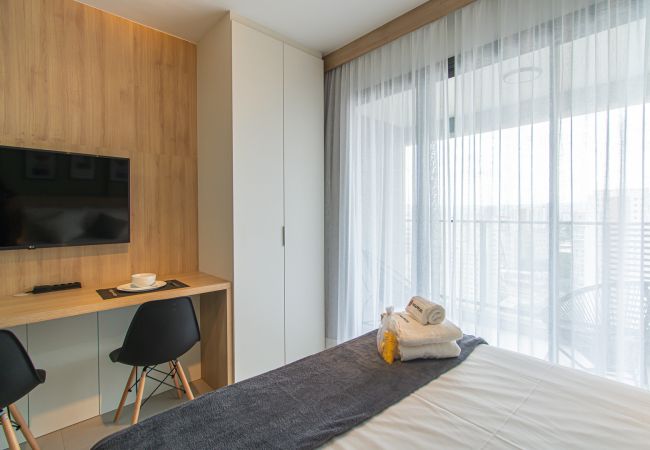 Studio à São Paulo - SP-P1609A (ZonaX) Studio à São Paulo - SP-P1609A (ZonaX)
